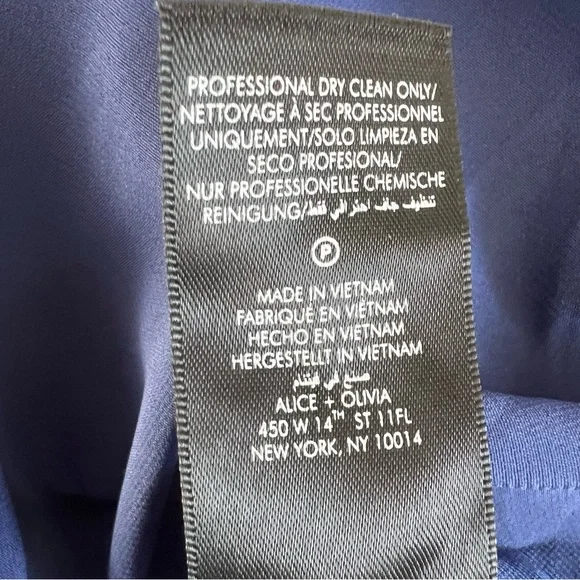 Alice + Olivia Moranne Ruffled Tiered Mini Dress in Midnight Blue NWT - Picture 10 of 10